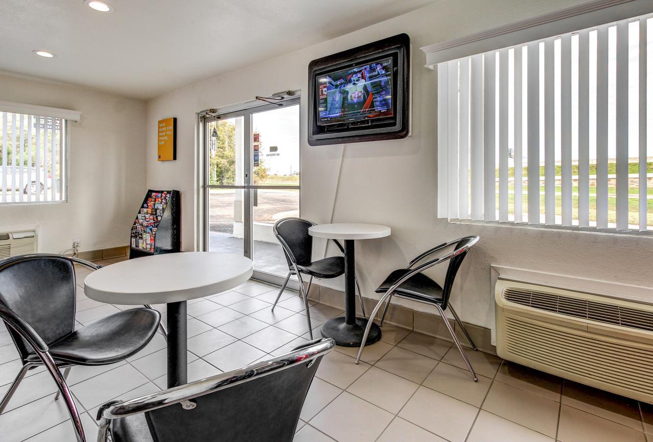 Motel 6 Waco - Lacy Lakeview Bellmead Extérieur photo