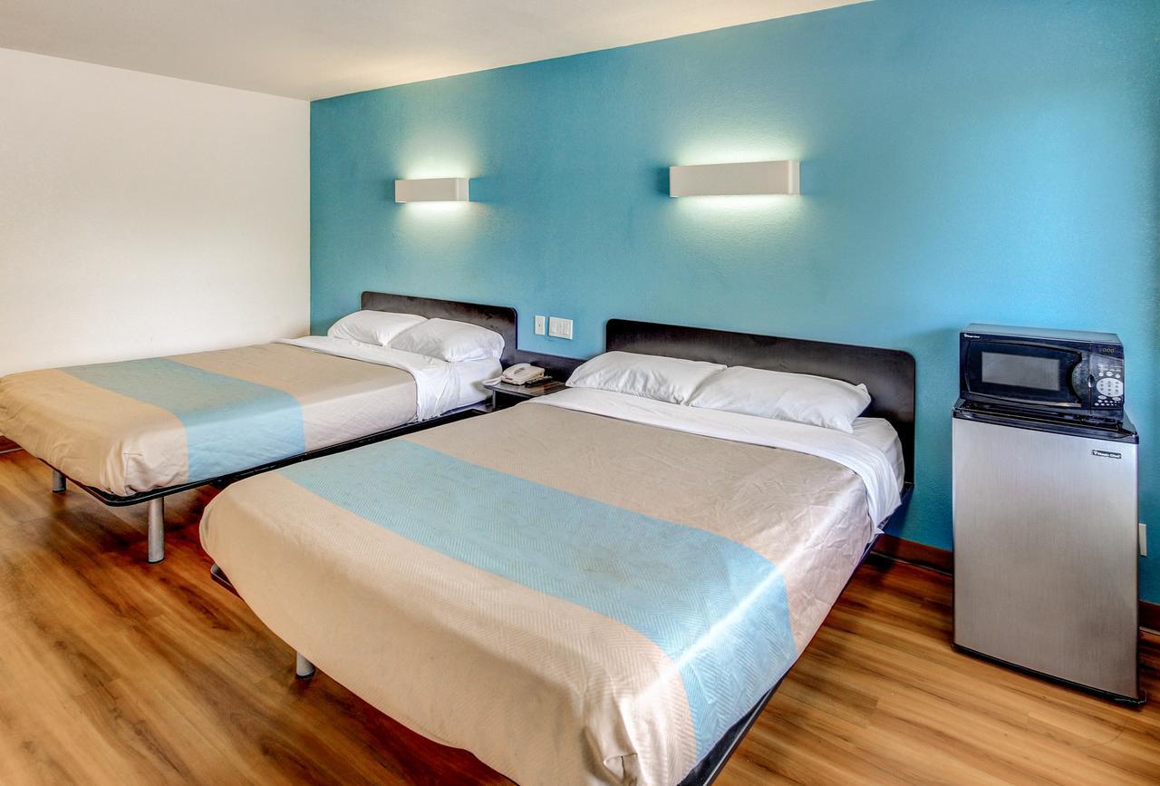 Motel 6 Waco - Lacy Lakeview Bellmead Extérieur photo