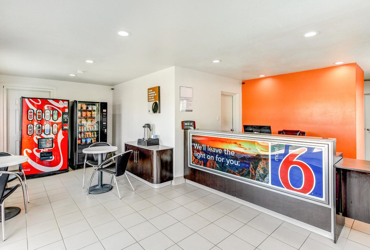 Motel 6 Waco - Lacy Lakeview Bellmead Extérieur photo