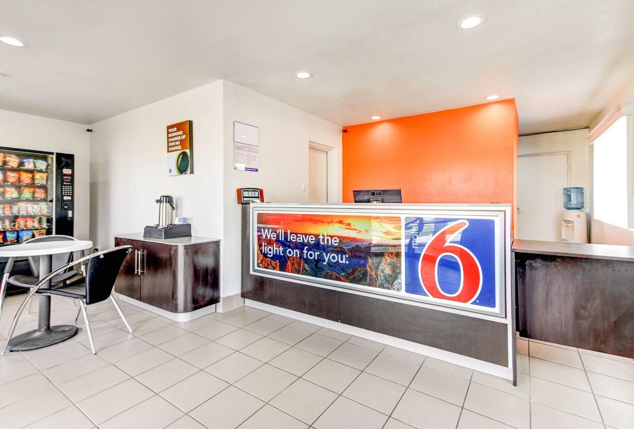 Motel 6 Waco - Lacy Lakeview Bellmead Extérieur photo